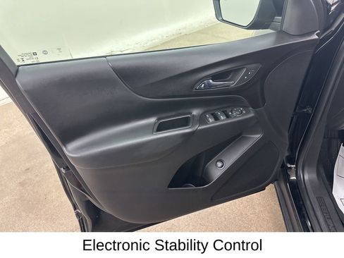 Used 2024 Chevrolet Equinox LT w/ LPO, Floor Liner Package AWD/4WD image 34