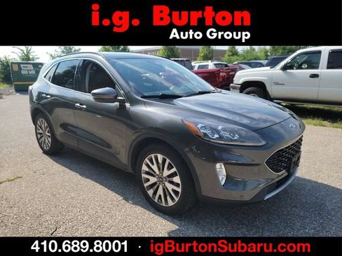 Used 2020 Ford Escape Titanium w/ Titanium Premium Package 2.0 AWD/4WD image 1