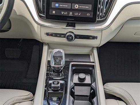 New 2026 Volvo XC60 B5 Ultra w/ Protection Package Premier image 20