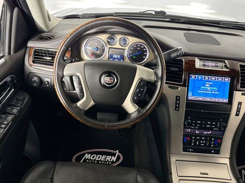Used 2014 Cadillac Escalade Platinum image 20