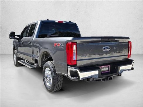 New 2026 Ford F350 XLT w/ FX4 Off-Road Package image 9