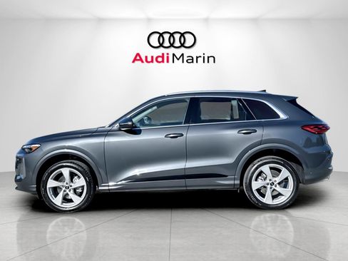 New 2025 Audi Q5 Premium Plus image 2