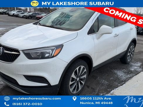 Used 2021 Buick Encore Base image 2