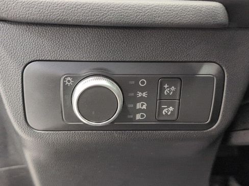 Used 2020 Ford Escape SE AWD/4WD image 10