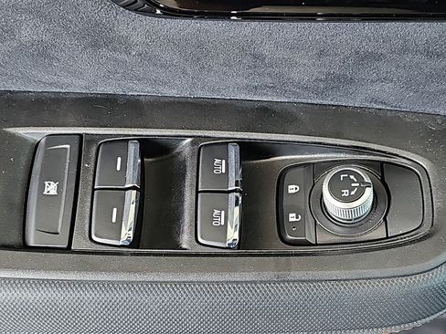 Certified 2026 Subaru Forester Touring AWD/4WD image 33