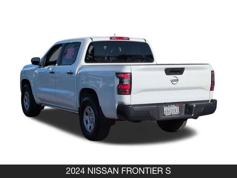 Certified 2024 Nissan Frontier S image 7