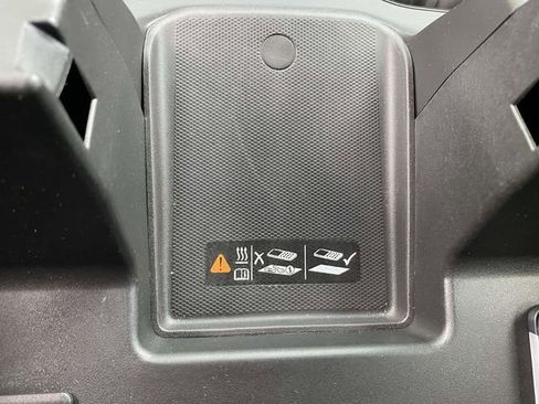 Used 2024 Chevrolet Silverado 1500 ZR2 w/ Technology Package image 34