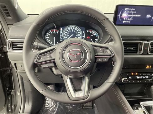 New 2025 MAZDA CX-5 Signature image 31