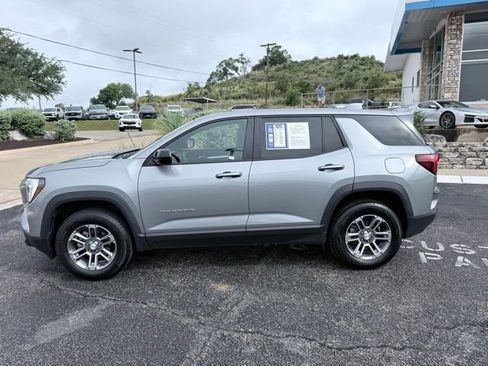 Certified 2026 GMC Terrain Elevation FWD image 2