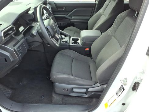 Certified 2025 Toyota 4Runner SR5 image 12