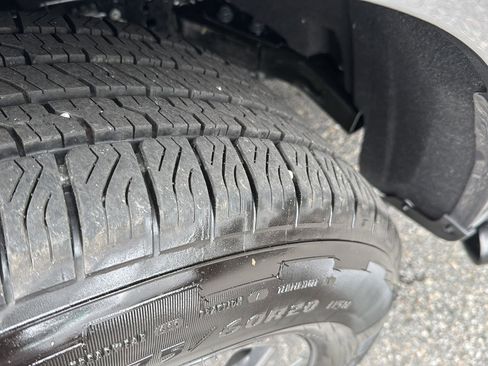 Certified 2025 Ford F150 STX w/ Equipment Group 200A image 33