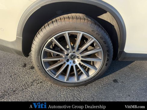 Certified 2022 Mercedes-Benz GLC 300 4MATIC Coupe image 14