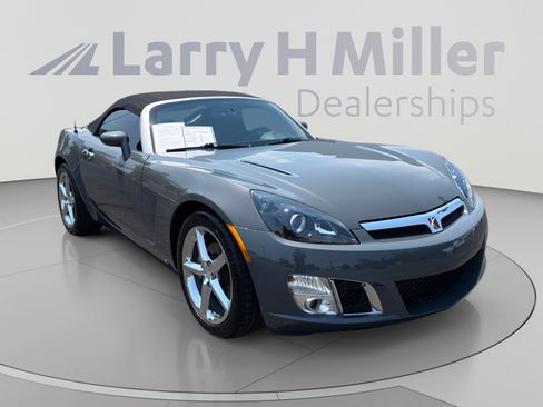 Used 2009 Saturn Sky Red Line RWD image 7