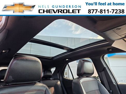 Used 2023 Chevrolet Equinox RS AWD/4WD image 16