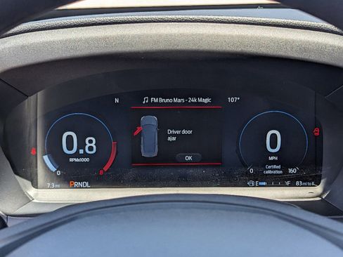 New 2025 Ford Explorer Base image 23