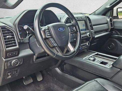 Used 2021 Ford Expedition Limited RWD image 9