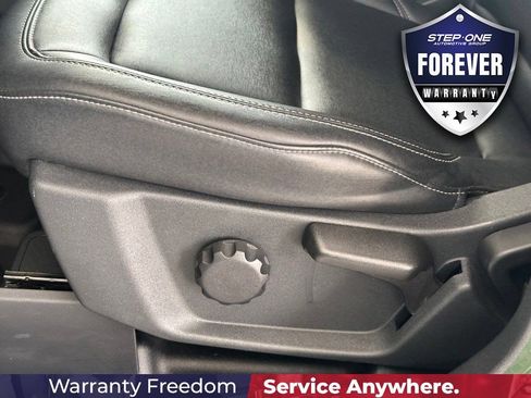Used 2025 Ford Bronco Badlands AWD/4WD image 15