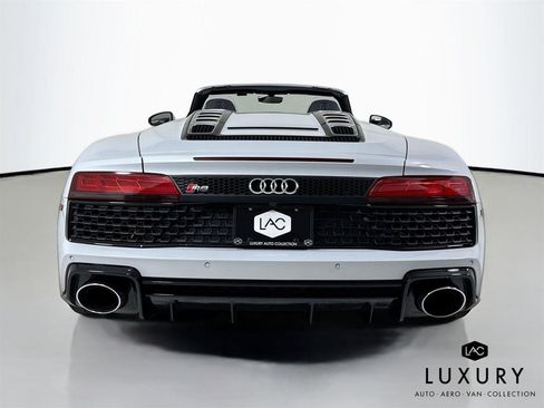 Used 2021 Audi R8 V10 w/ Premium Package image 7