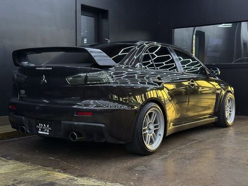 Used 2008 Mitsubishi Lancer Evolution GSR image 9