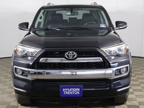 Used 2018 Toyota 4Runner Limited AWD/4WD image 10