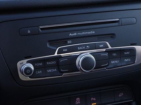 Used 2018 Audi Q3 2.0T Premium w/ Convenience Package image 18