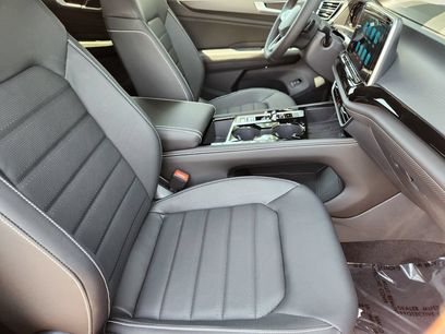 New 2026 Volkswagen Atlas Cross Sport SEL R-Line