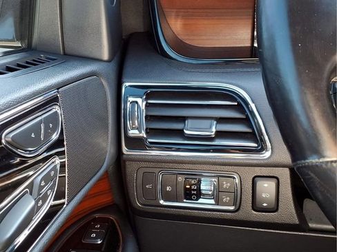 Used 2022 Lincoln Navigator L Reserve AWD/4WD image 15