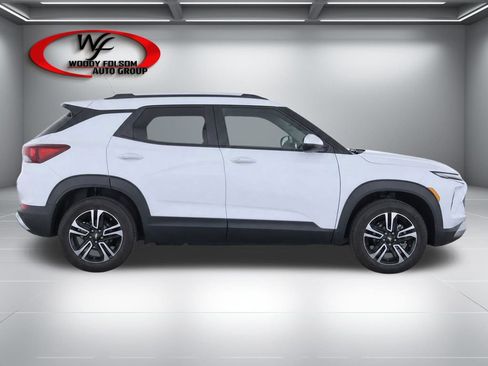 Used 2024 Chevrolet TrailBlazer LT FWD image 9