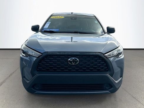 Used 2022 Toyota Corolla Cross L AWD/4WD image 2