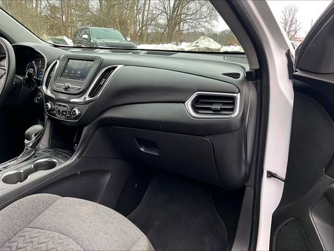 Used 2023 Chevrolet Equinox LT image 12