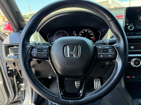 Used 2025 Honda Civic Sport image 16
