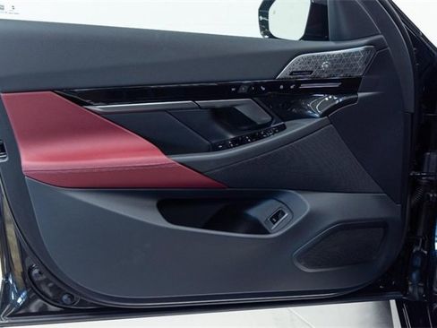 New 2026 BMW 530i xDrive image 14