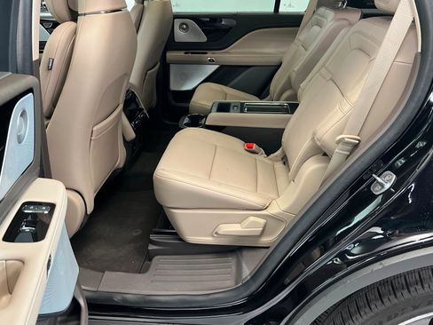 Used 2023 Lincoln Aviator Reserve w/ Equipment Group 201A AWD/4WD image 22