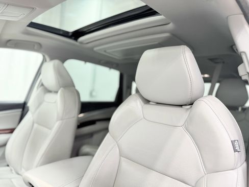 Used 2015 Acura MDX SH-AWD w/ Advance Package image 16