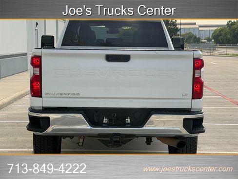 Used 2024 Chevrolet Silverado 2500 LT w/ Convenience Package AWD/4WD image 6