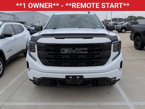 Used 2025 GMC Sierra 1500 Elevation w/ LPO, Elevation Black Package image 2