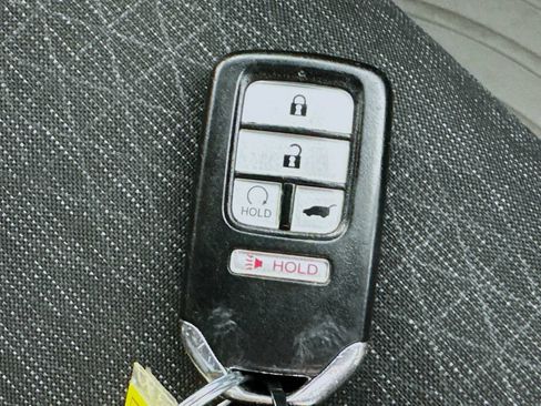 Used 2019 Honda Passport Sport image 37