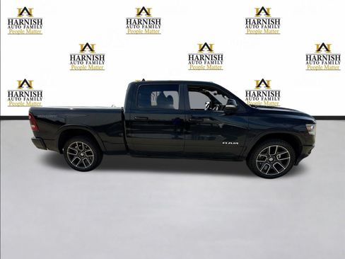 Used 2020 RAM 1500 Laramie AWD/4WD image 7