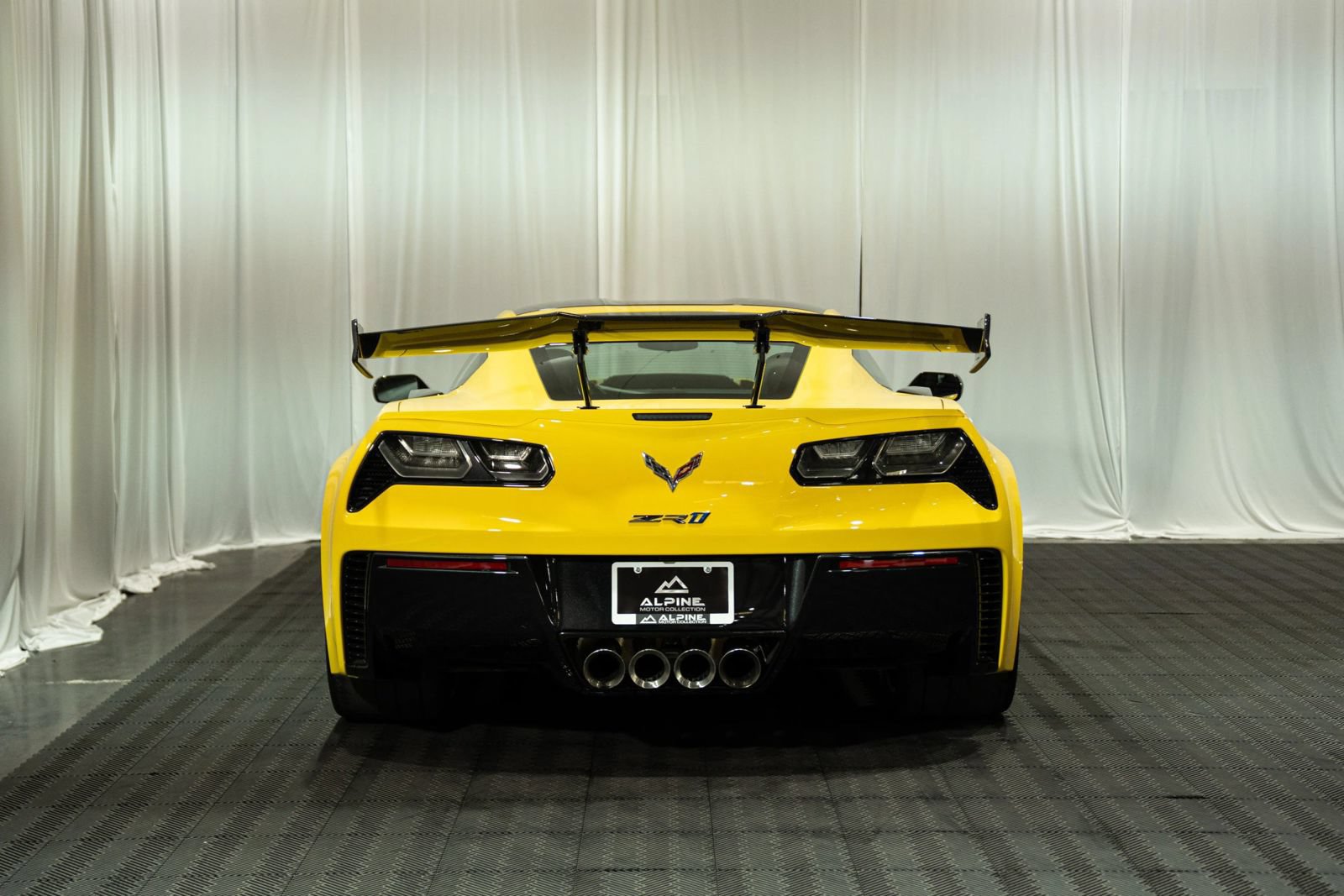 Used 2019 Chevrolet Corvette ZR1 RWD image 5