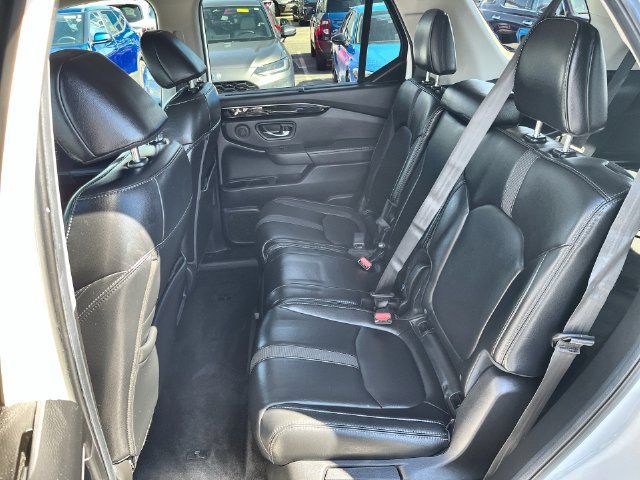 Used 2025 Honda Pilot EX-L image 25