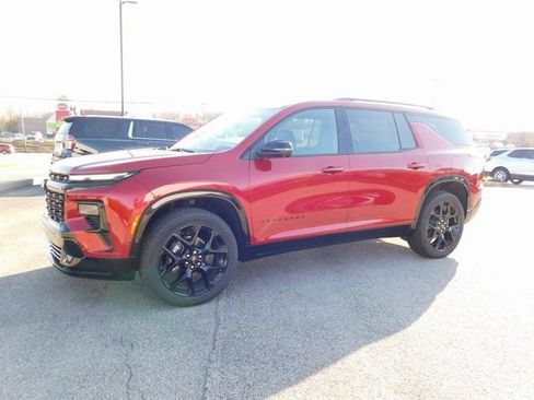 New 2026 Chevrolet Traverse RS w/ LPO, Floor Liner Package image 7