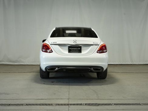 Used 2016 Mercedes-Benz C 300 4MATIC Sedan image 4