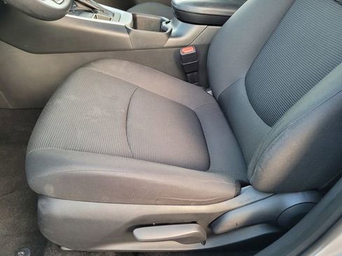 Used 2024 Toyota RAV4 LE image 17