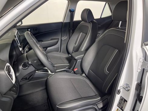 New 2026 Hyundai Venue SEL image 12
