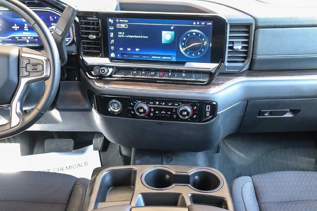 Used 2024 Chevrolet Silverado 1500 LT Trail Boss AWD/4WD image 13