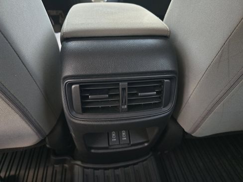 Used 2018 Honda CR-V EX image 24