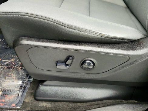 Used 2019 RAM 1500 Big Horn AWD/4WD image 11