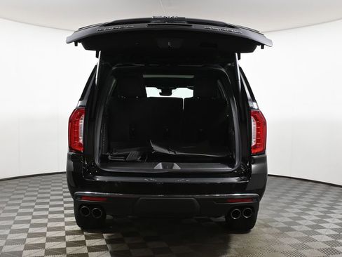 Used 2024 GMC Yukon Denali Ultimate AWD/4WD image 39