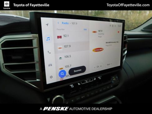 Used 2024 Toyota Sequoia Platinum image 8