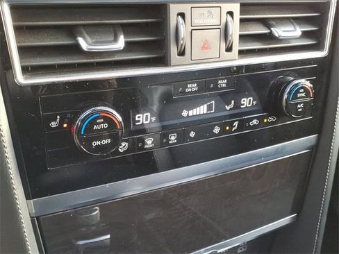 Used 2024 INFINITI QX80 Luxe image 23